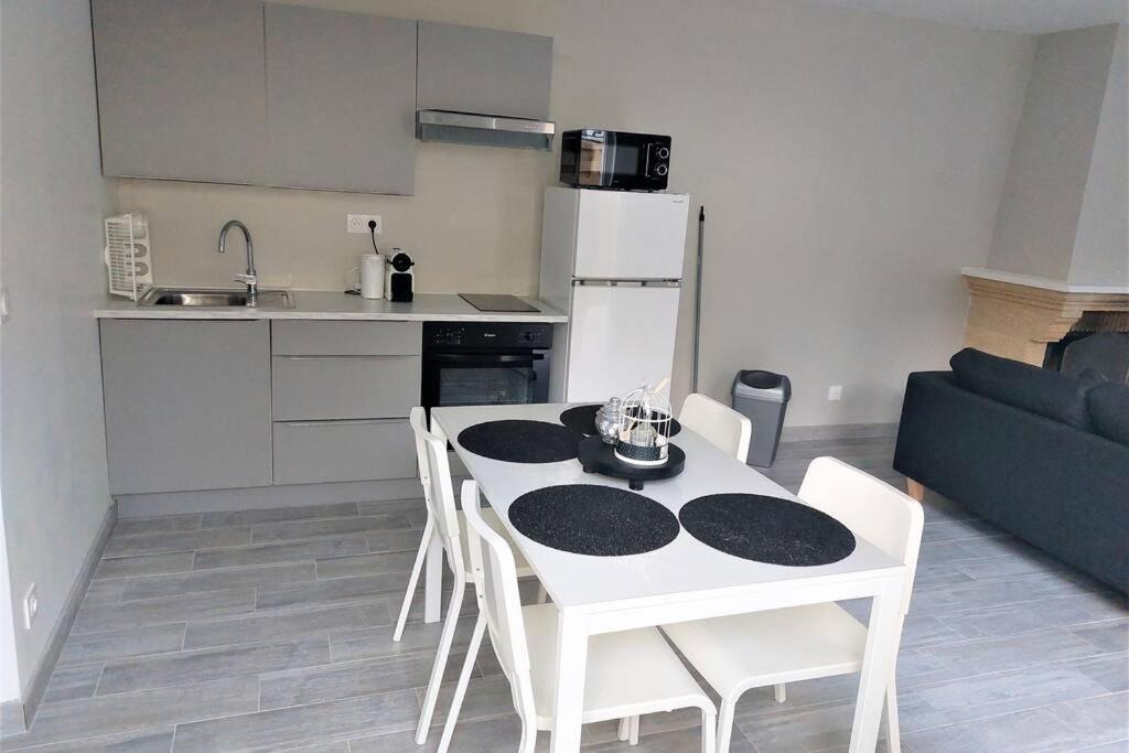 Charmante Maison Cosy T2 Avec Terrasse Lejlighed Tremblay-en-France Eksteriør billede