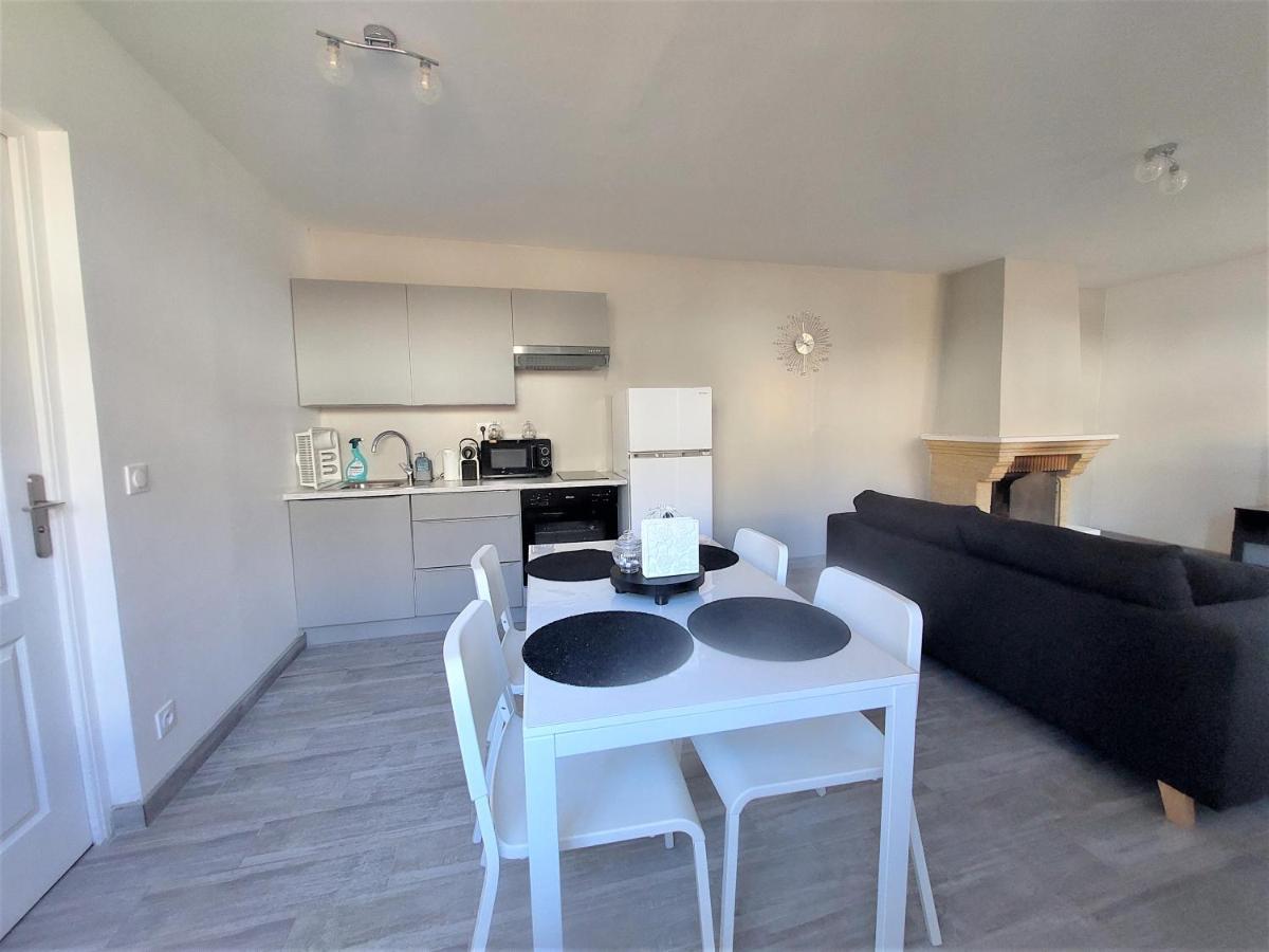 Charmante Maison Cosy T2 Avec Terrasse Lejlighed Tremblay-en-France Eksteriør billede